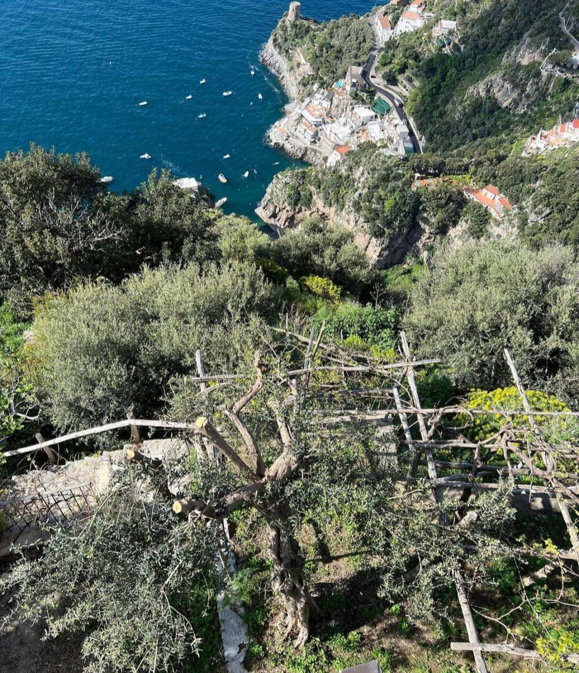 Villa Casa Njulinella Furore Exterior foto